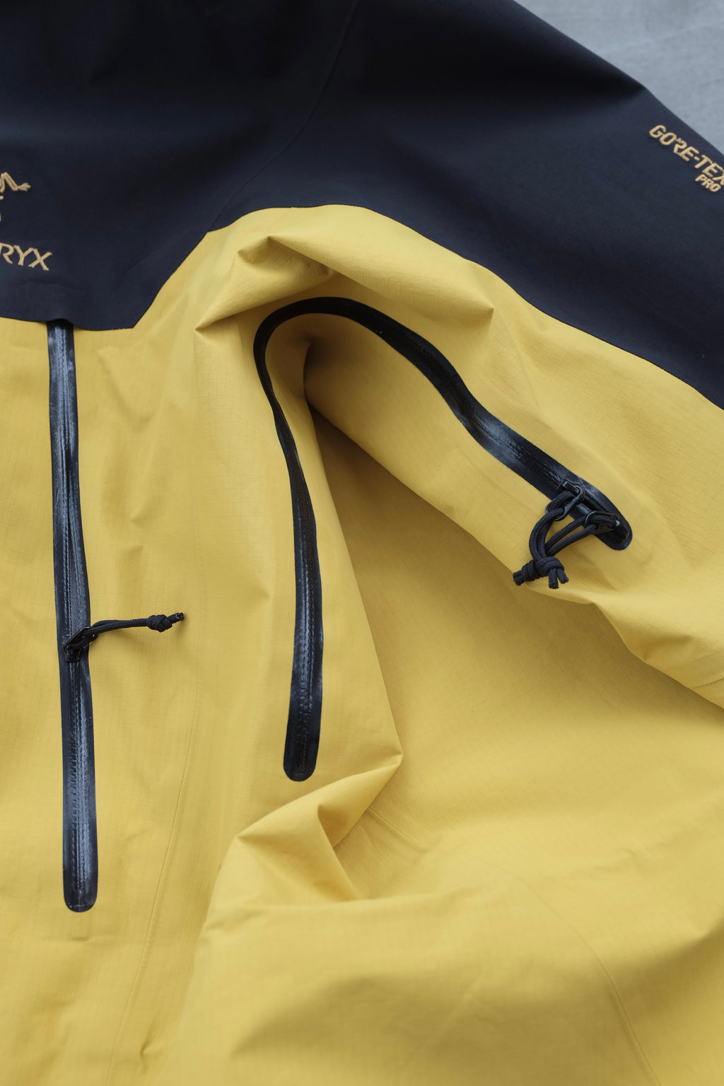 Arc'teryx Theta AR x BEAMS