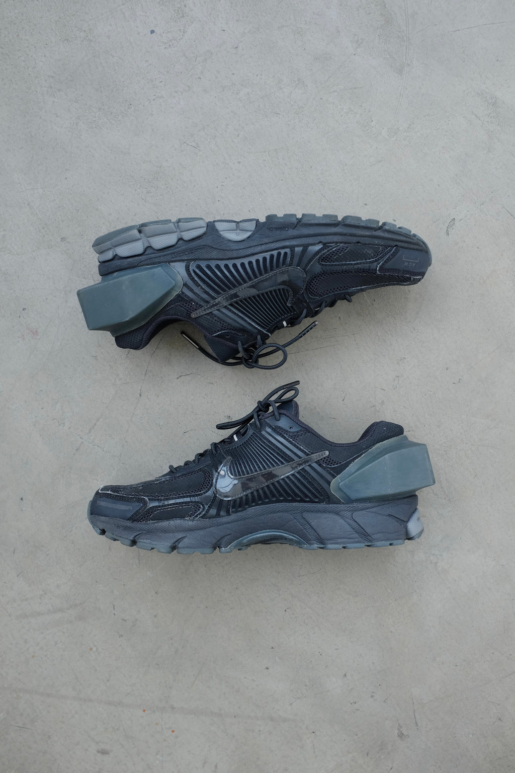 Nike x ACW* Vomero 5