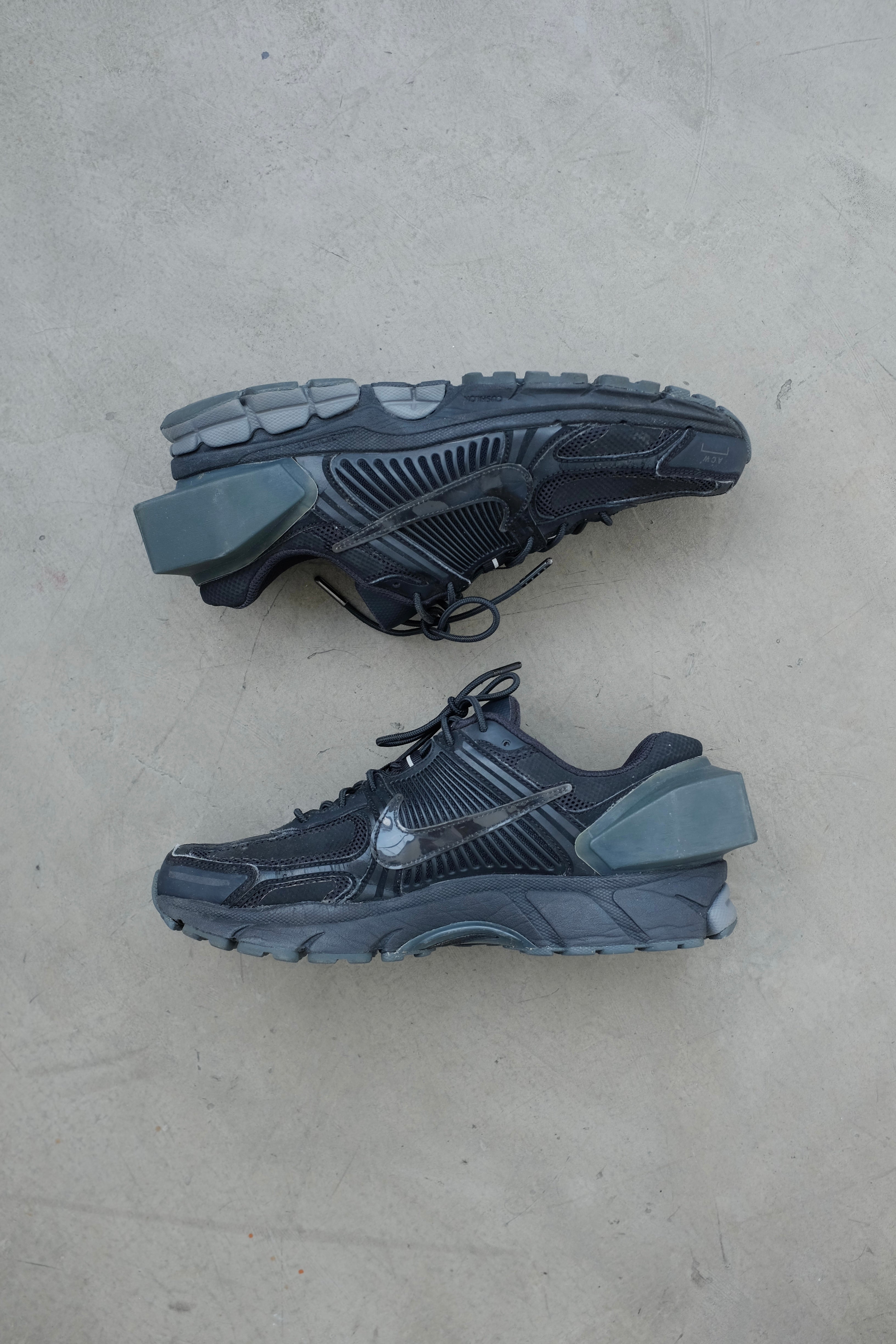Nike x ACW* Vomero 5