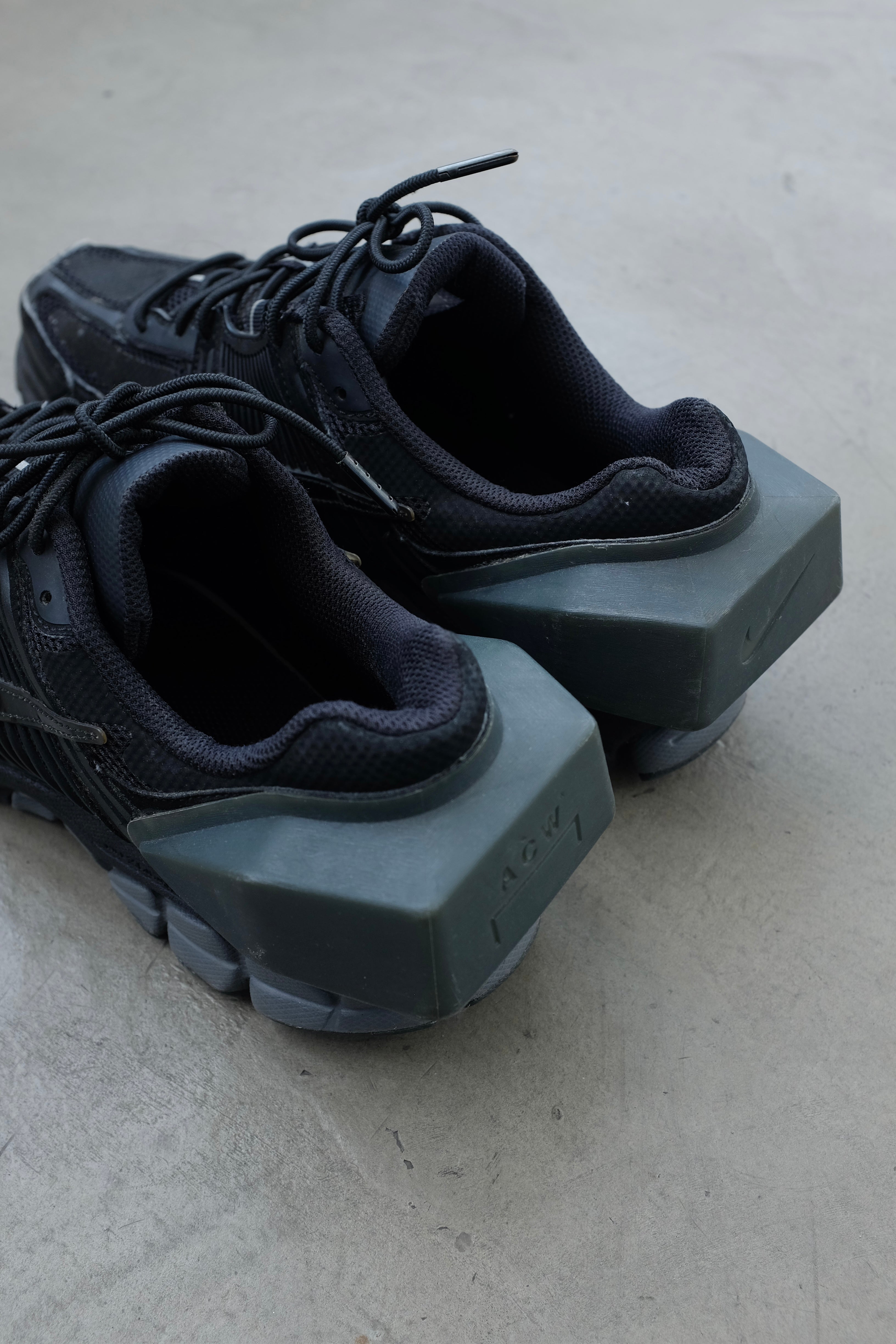 Nike x ACW* Vomero 5