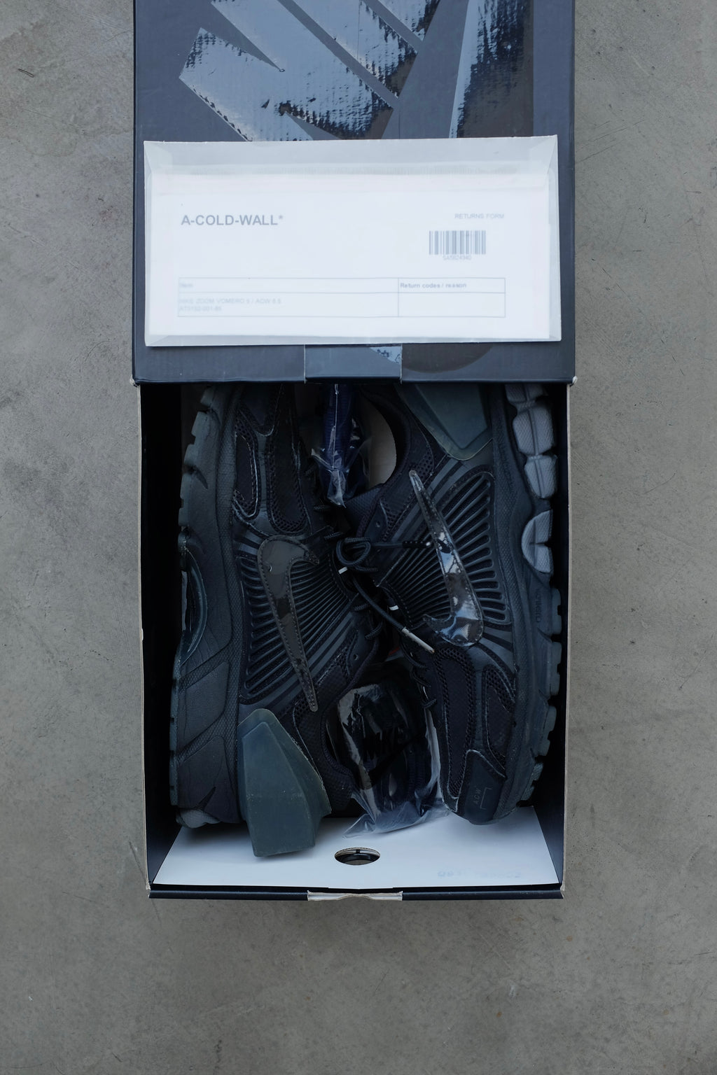 Nike x ACW* Vomero 5