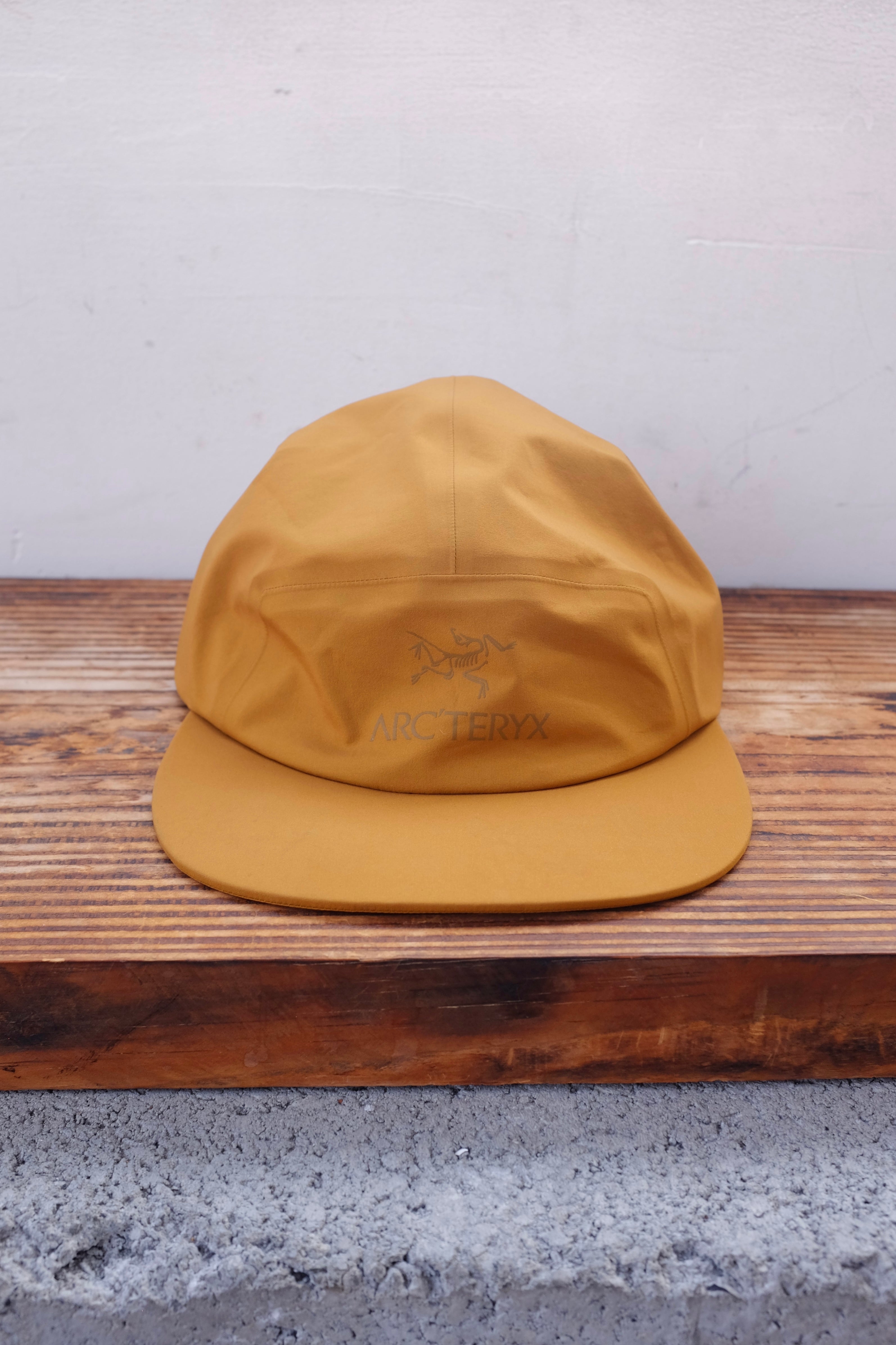 Arc'teryx Gore 5 Panel